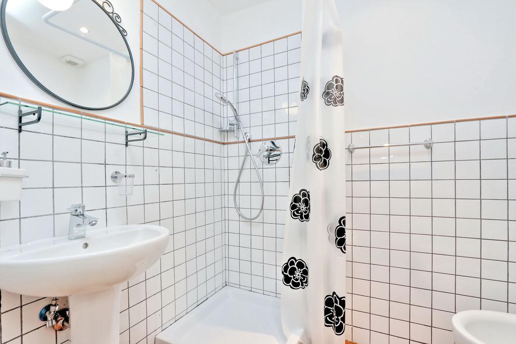Le 2 Basiliche - Esquilino Retreat Lägenhet Rom Exteriör bild
